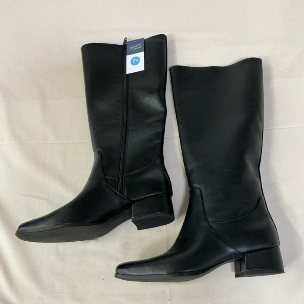 Universal Thread tall‎ boots in classic black